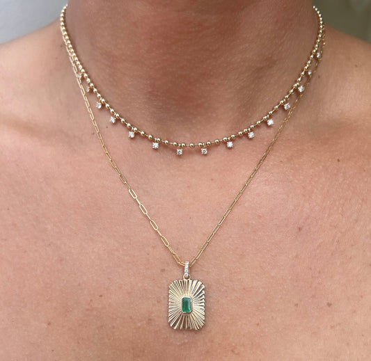 14K YELLOW GOLD RIBBED EMERALD AND DIAMOND NECKLACE