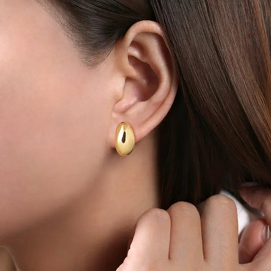 GABRIEL & CO 14K YELLOW GOLD OVAL HUGGIE EARRING