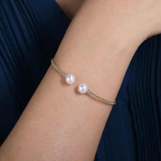GABRIEL & CO 14K YELLOW GOLD BUJUKAN PEARL AND BEAD SPLIT BRACELET