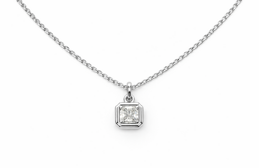 18K WHITE GOLD RADIANT CUT DIAMOND PENDANT