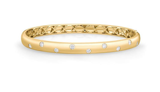 18K YELLOW GOLD DIAMOND BANGLE