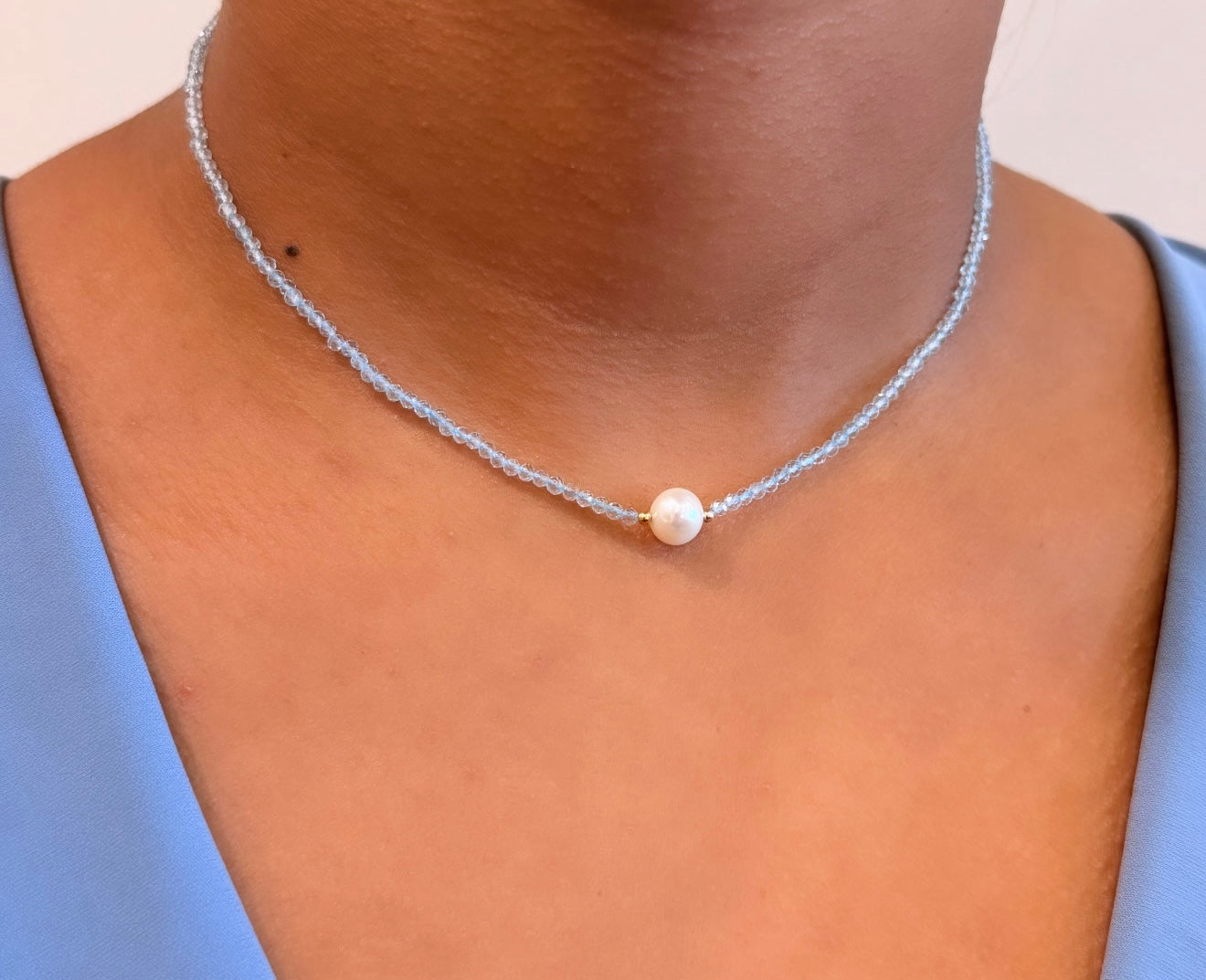 14K YELLOW GOLD BLUE TOPAZ BEADED CHOKER WITH PEARL CENTER