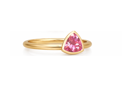 18K YELLOW GOLD PINK SPINEL BEZEL SET RING