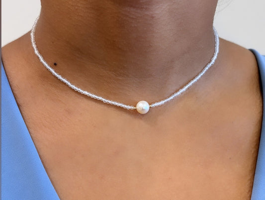 14K YELLOW GOLD WHITE TOPAZ BEADED CHOKER WITH PEARL CENTER