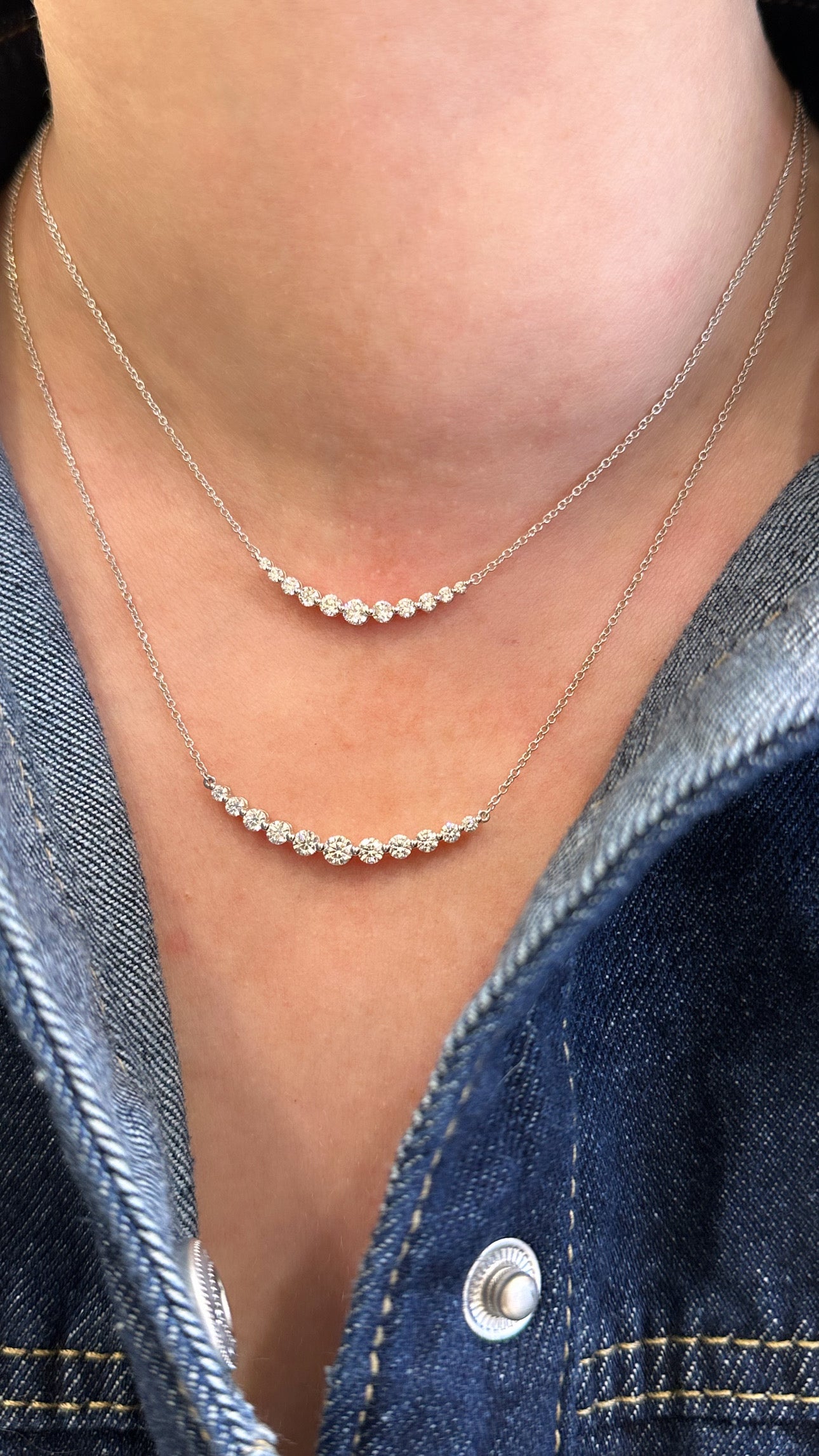 18K WHITE GOLD DIAMOND 'SMILE' NECKLACE