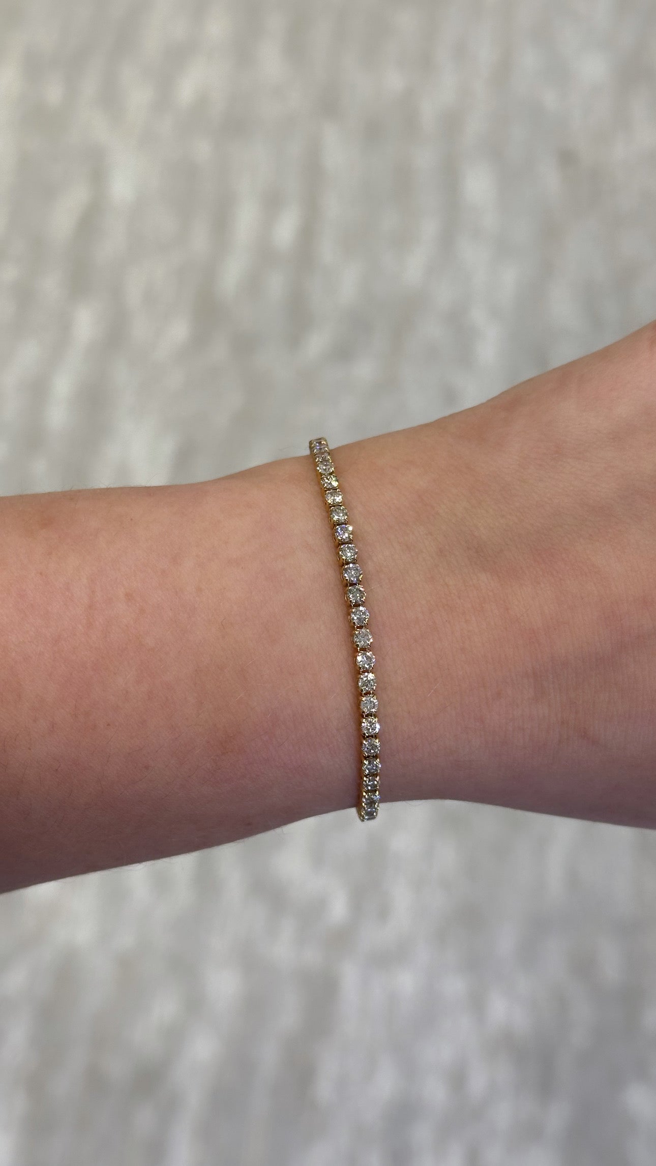 14K YELLOW GOLD DIAMOND TENNIS BRACELET