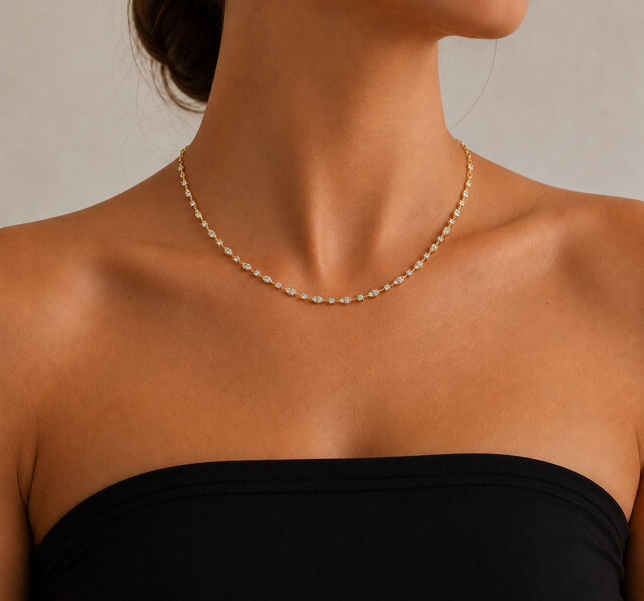14K YELLOW GOLD & DIAMOND STATION CHOKER NECKLACE