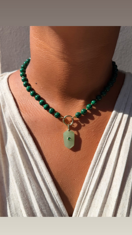 MALACHITE BEADED CHARM NECKLACE