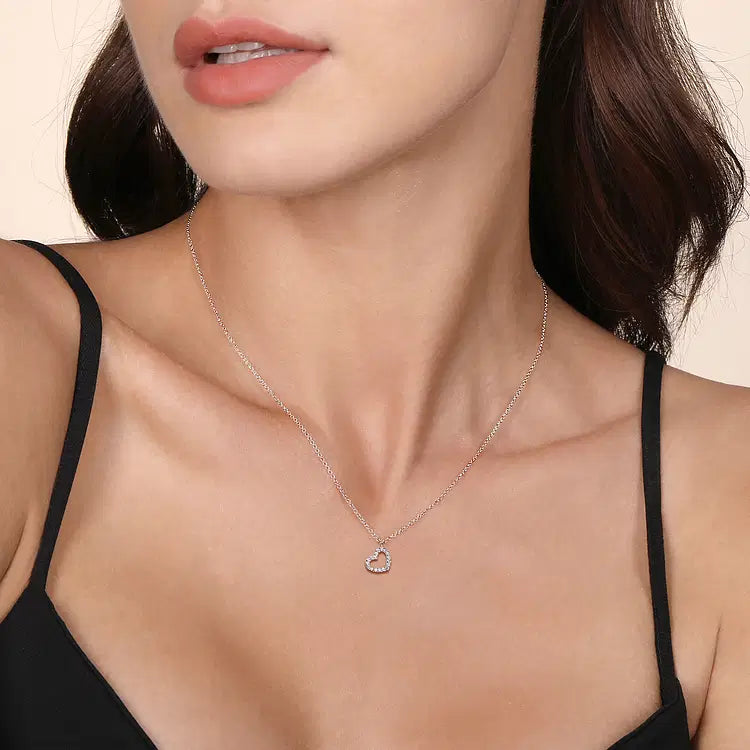 GABRIEL & CO 14K WHITE GOLD DIAMOND HEART PENDANT NECKLACE