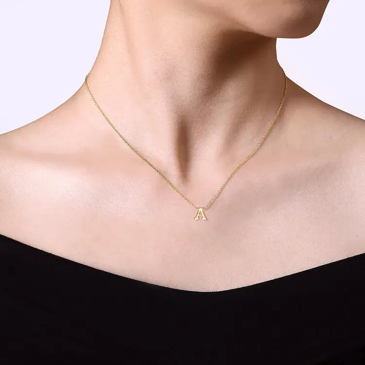 GABRIEL & CO 14K YELLOW GOLD INITIAL PENDANT