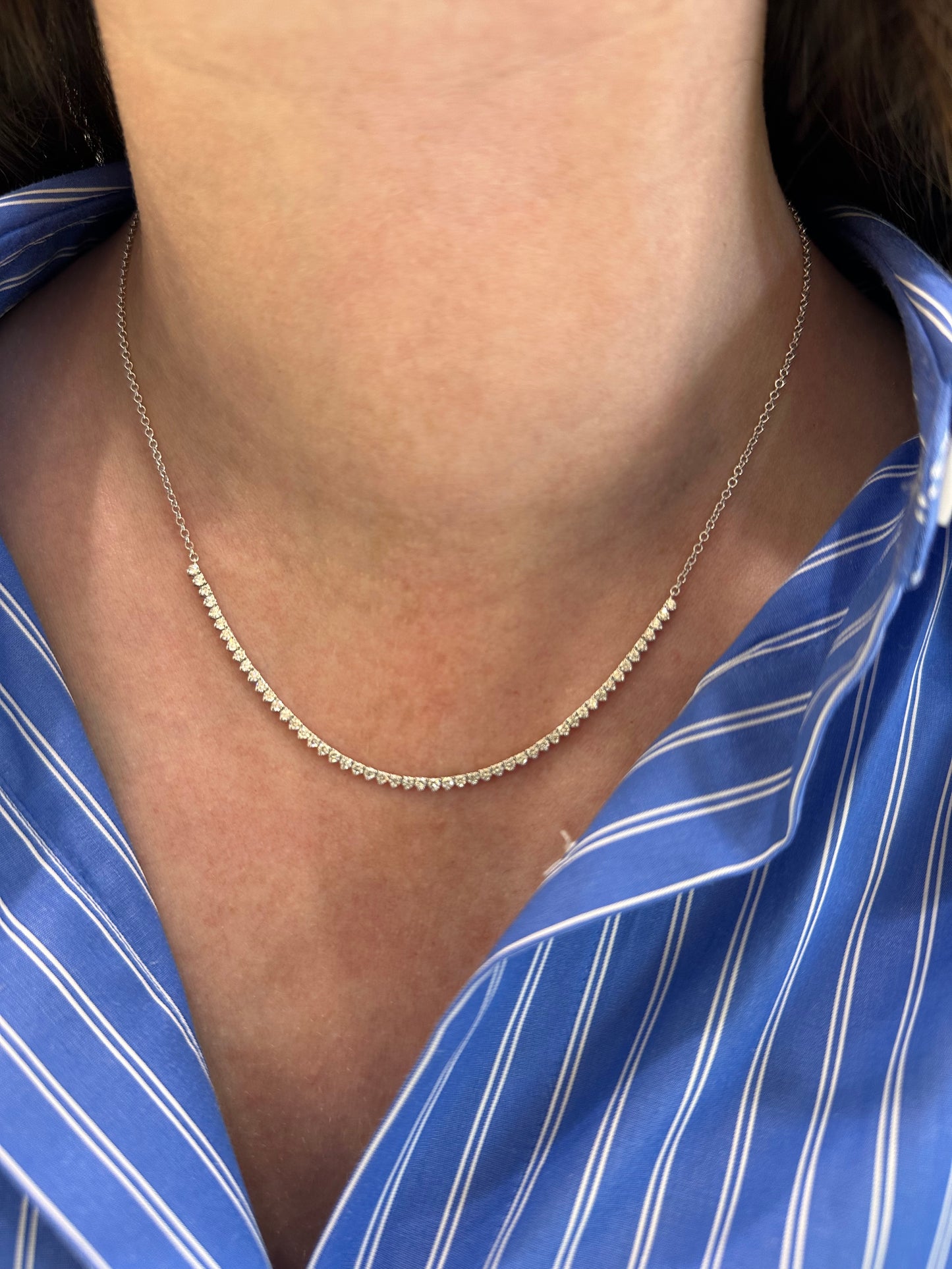14K WHITE GOLD DIAMOND NECKLACE
