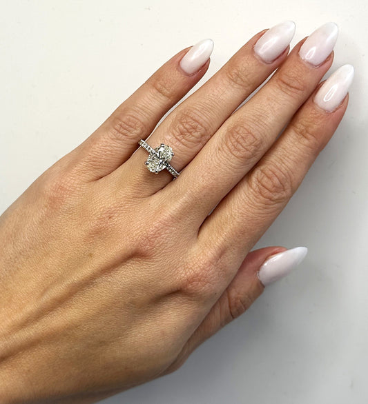2.14CT OVAL CUT DIAMOND ENGAGEMENT RING