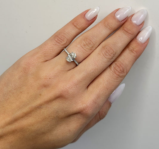 GIA 1.04 CT OVAL BRILLIANT DIAMOND ENGAGEMENT RING