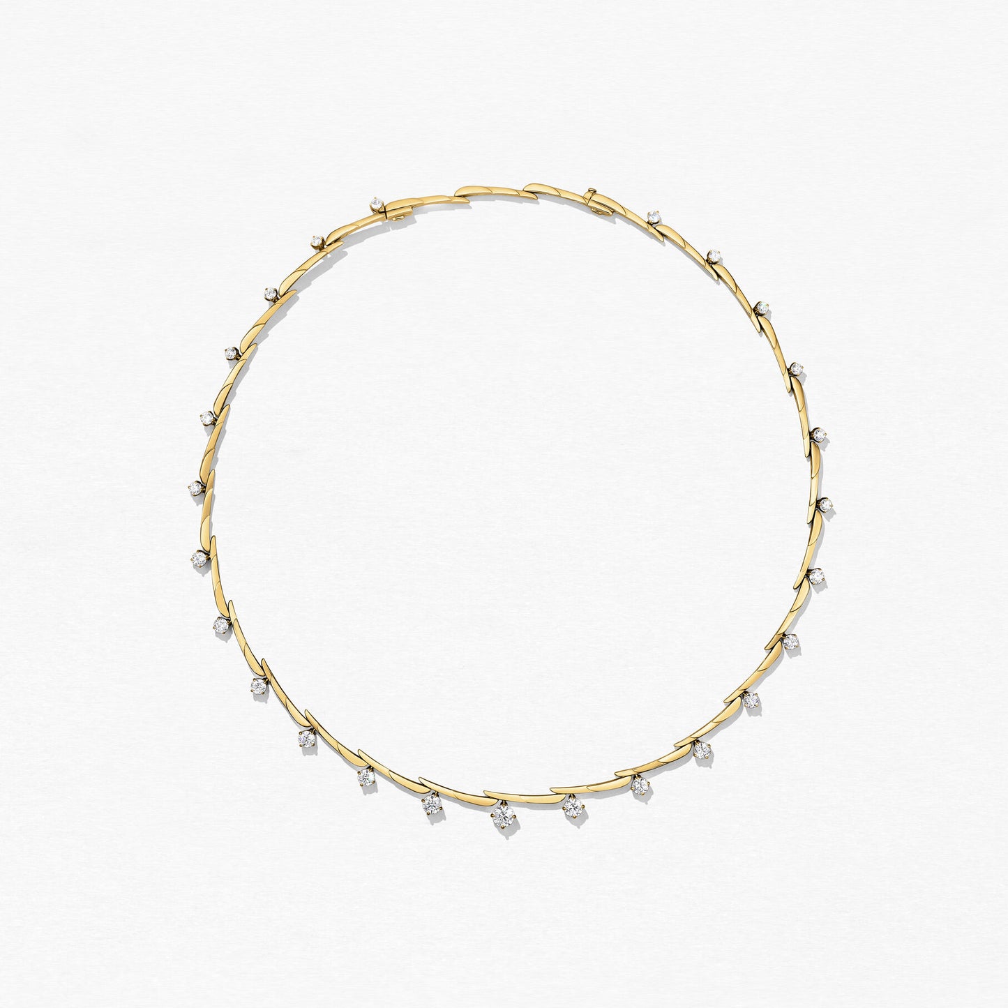 HEARTS ON FIRE 18K YELLOW GOLD DIAMOND VELA CROSSOVER NECKLACE